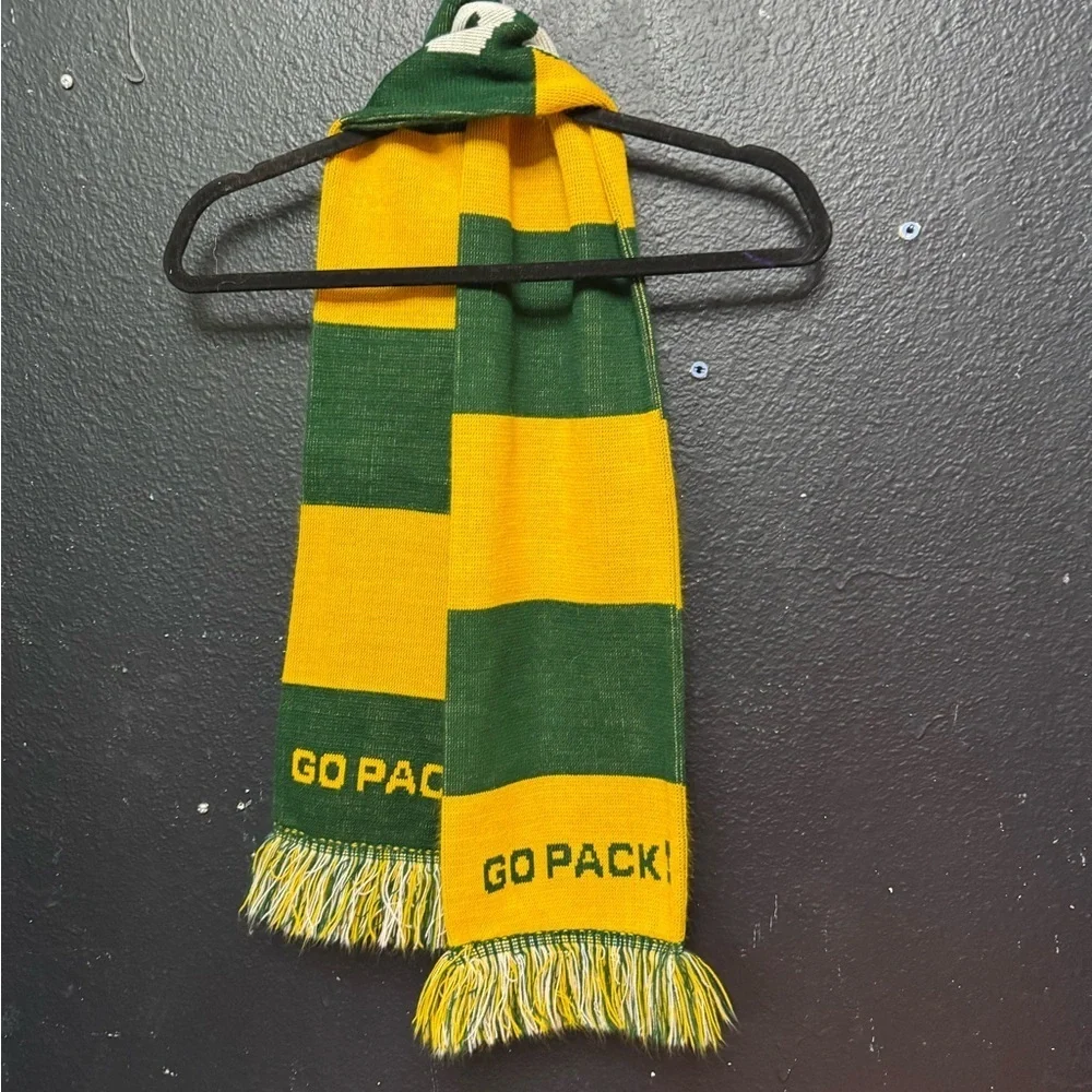 NFL Green Bay Packers Green and Yellow Striped Scarf